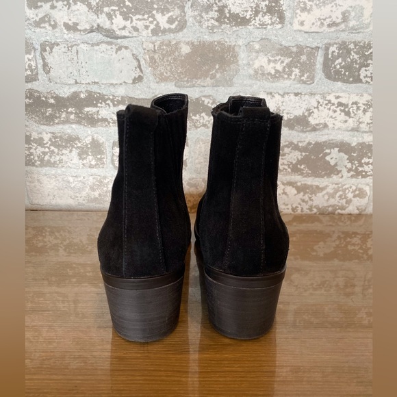 Like New Franco Fortini Darcie Black Suede Booties SZ 9.5 - Picture 8 of 9